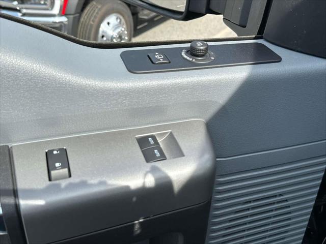 2025 Ford F-750 SUPER DUTY