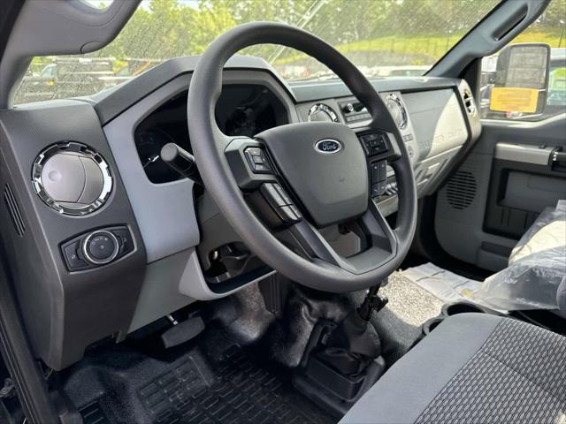 2025 Ford F-750 SUPER DUTY