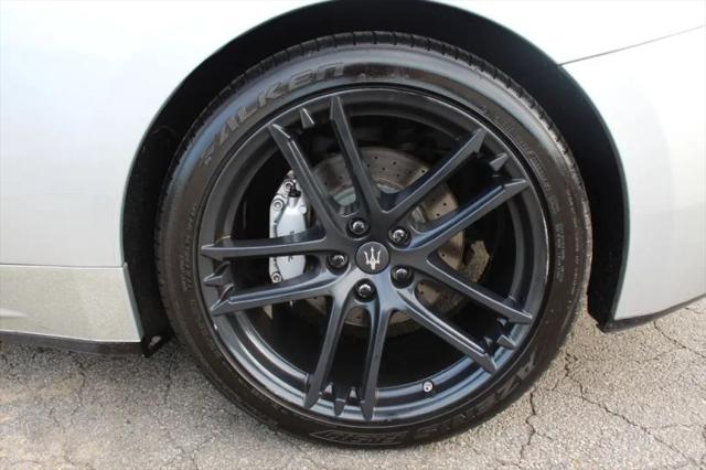 2011 Maserati GranTurismo Convertible 2D