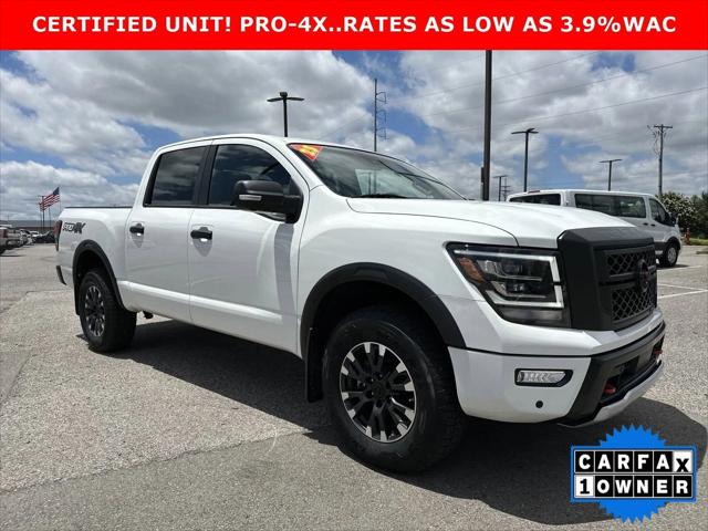 2023 Nissan TITAN Crew Cab PRO-4X 4x4