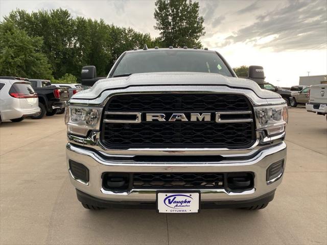 2024 RAM Ram 2500 RAM 2500 TRADESMAN CREW CAB 4X4 8 BOX