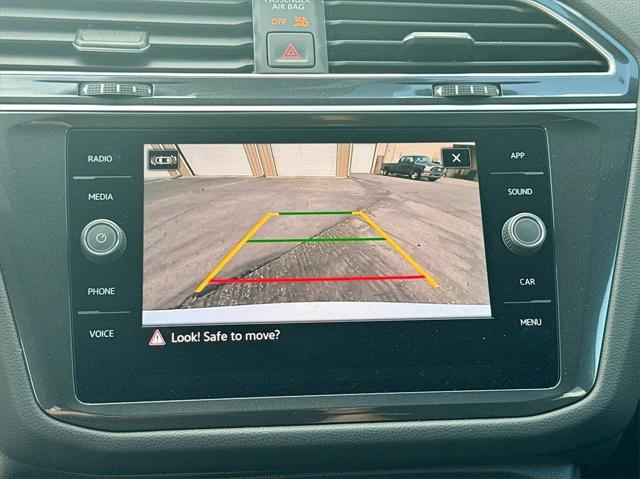 2024 Volkswagen Tiguan 2.0T SE R-Line Black