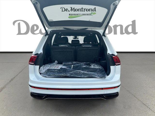 2024 Volkswagen Tiguan 2.0T SE R-Line Black