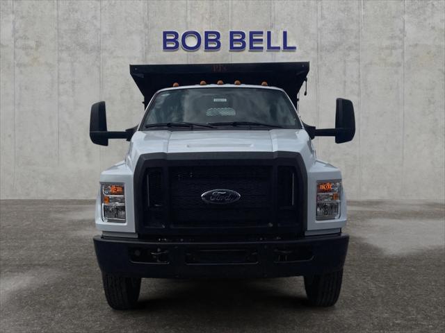 2025 Ford F-750 Base