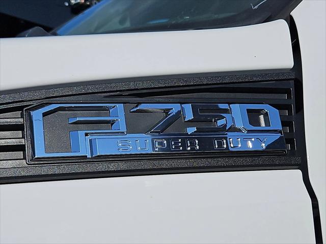 2025 Ford F-750 Base