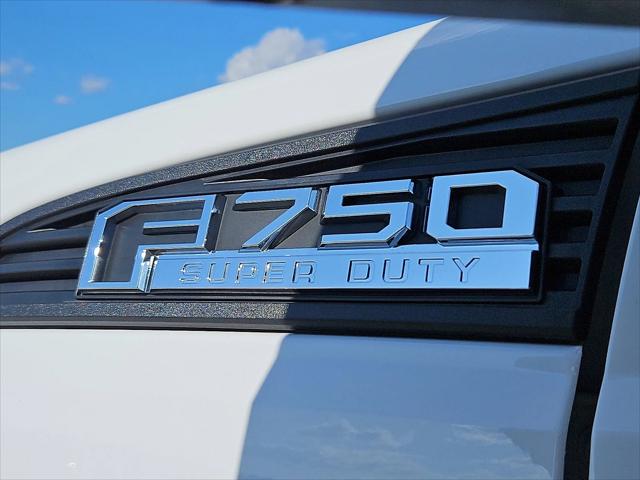 2025 Ford F-750 Base