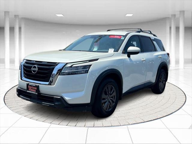 2022 Nissan Pathfinder SV 2WD 2022 Nissan Pathfinder SV 2WD