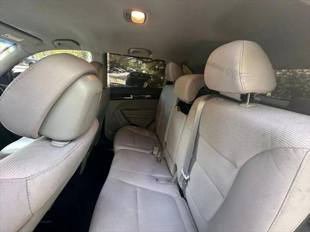 2014 Kia Sorento LX