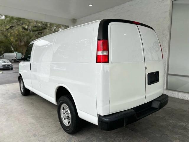 2017 Chevrolet Express Work Van