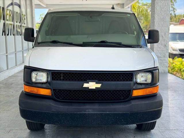 2017 Chevrolet Express Work Van
