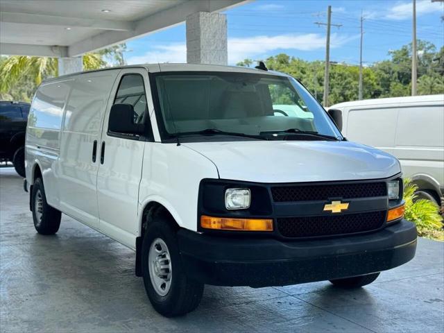 2017 Chevrolet Express Work Van