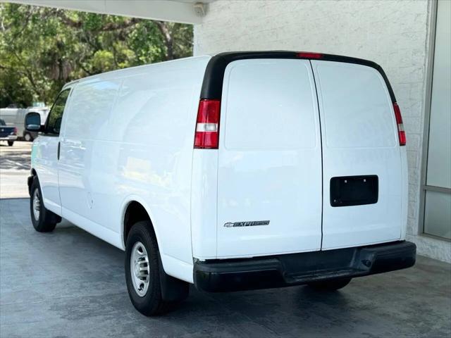 2017 Chevrolet Express Work Van