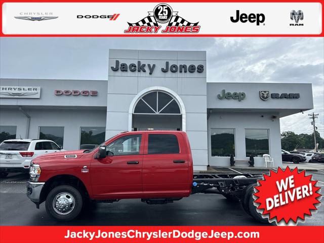 2024 RAM Ram 3500 Chassis Cab RAM 3500 TRADESMAN CREW CAB CHASSIS 4X4 60 CA