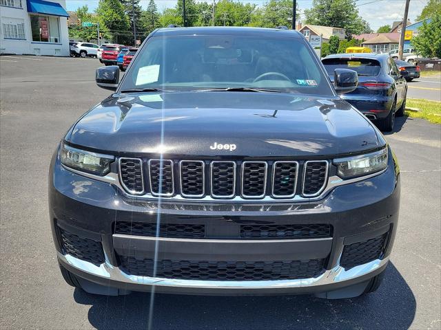 2024 Jeep Grand Cherokee L Laredo X 4x4