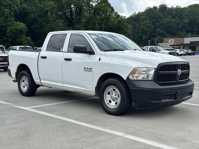 2017 RAM 1500 Tradesman Crew Cab 4x2 57 Box