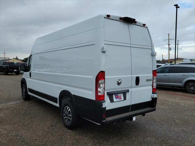 2025 RAM Ram ProMaster RAM PROMASTER 3500 SLT CARGO VAN SUPER HIGH ROOF 159 WB EXT