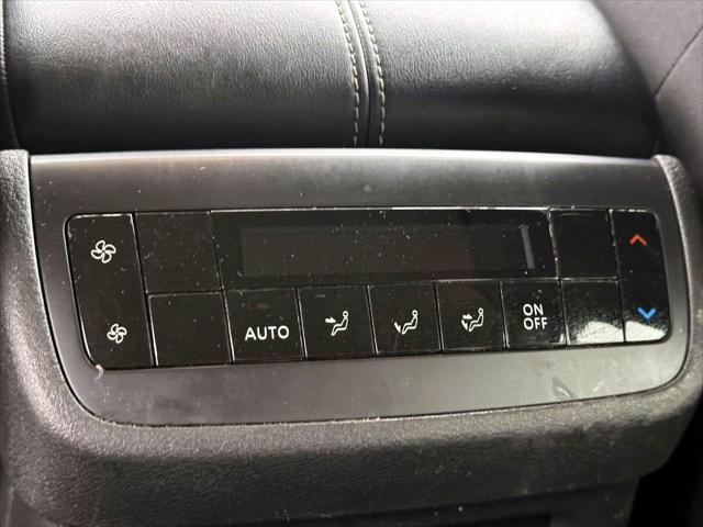 2023 Nissan Pathfinder SV 4WD [18]