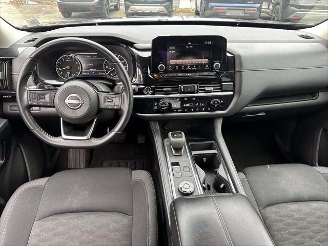 2023 Nissan Pathfinder SV 4WD [20]