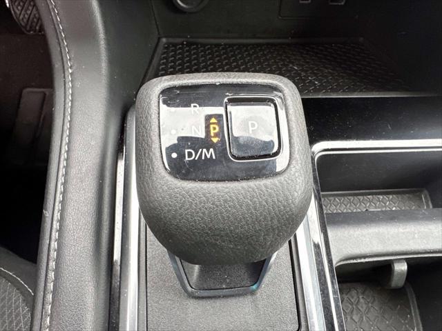 2023 Nissan Pathfinder SV 4WD [29]