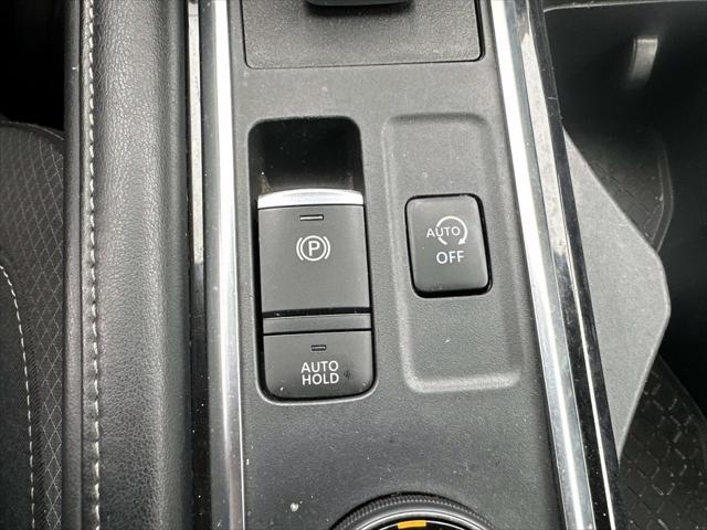 2023 Nissan Pathfinder SV 4WD [30]