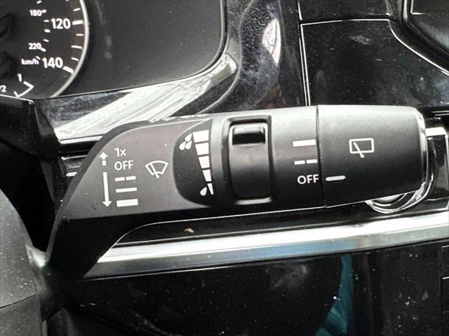 2023 Nissan Pathfinder SV 4WD [35]