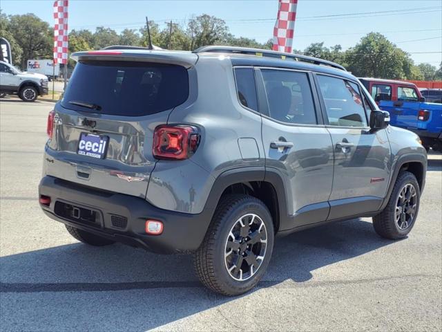 2023 Jeep Renegade RENEGADE TRAILHAWK 4X4