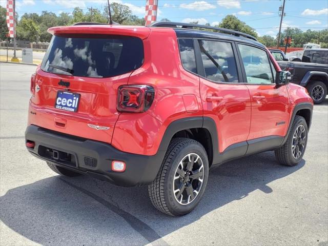 2023 Jeep Renegade RENEGADE TRAILHAWK 4X4