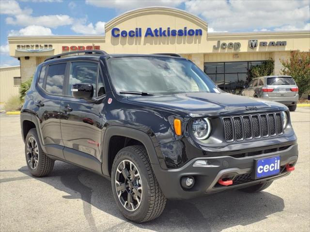 2023 Jeep Renegade RENEGADE TRAILHAWK 4X4