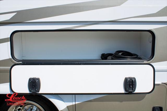2025 Mercedes-Benz Sprinter 3500XD Chassis Standard Roof 4-Cyl Diesel HO
