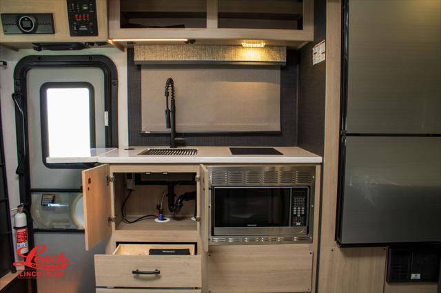 2025 Mercedes-Benz Sprinter 3500XD Chassis Standard Roof 4-Cyl Diesel HO