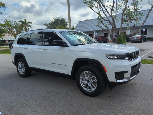 2024 Jeep Grand Cherokee GRAND CHEROKEE L LAREDO X 4X4