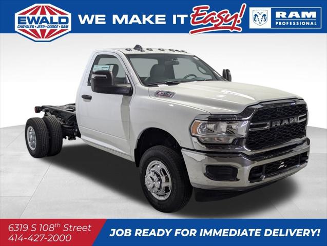 2024 RAM Ram 3500 Chassis Cab RAM 3500 TRADESMAN CHASSIS REGULAR CAB 4X4 60 CA