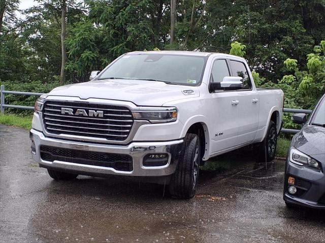 2025 RAM Ram 1500 RAM 1500 LARAMIE CREW CAB 4X4 64 BOX