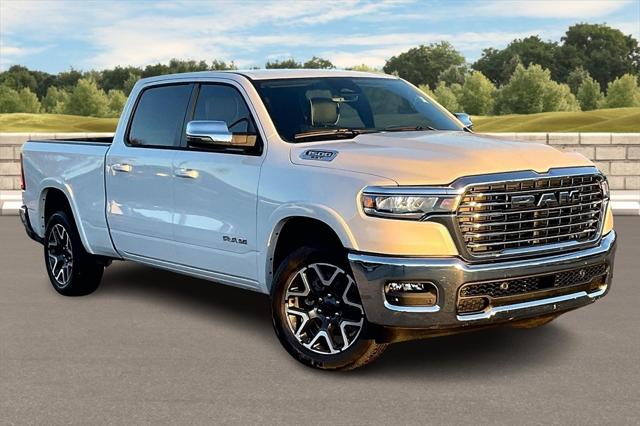 2025 RAM Ram 1500 RAM 1500 LARAMIE CREW CAB 4X4 64 BOX