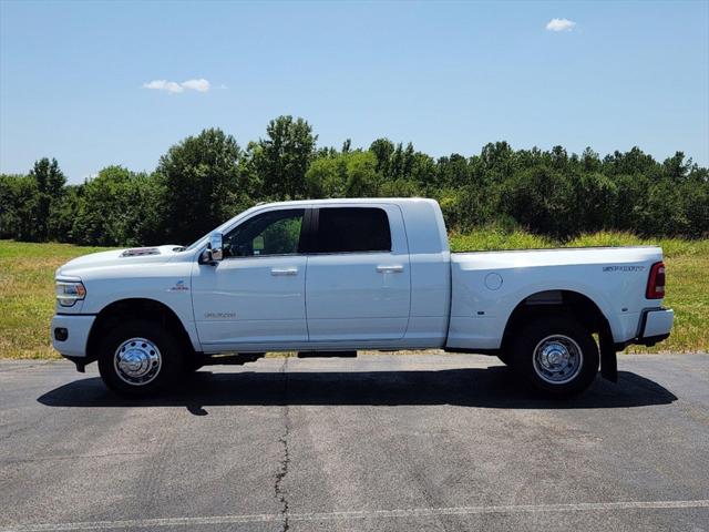 2024 RAM Ram 3500 RAM 3500 LARAMIE MEGA CAB 4X4 64 BOX