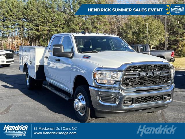 2024 RAM Ram 3500 Chassis Cab RAM 3500 TRADESMAN CREW CAB CHASSIS 4X4 60 CA