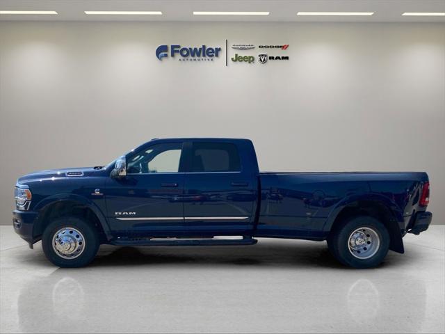 2024 RAM Ram 3500 RAM 3500 LIMITED CREW CAB 4X4 8 BOX