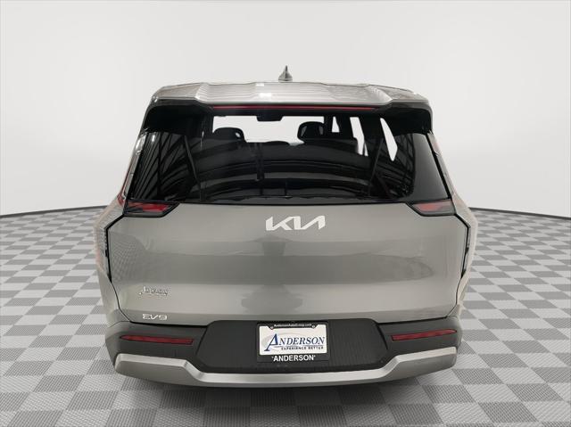 2024 Kia EV9 Light Short Range