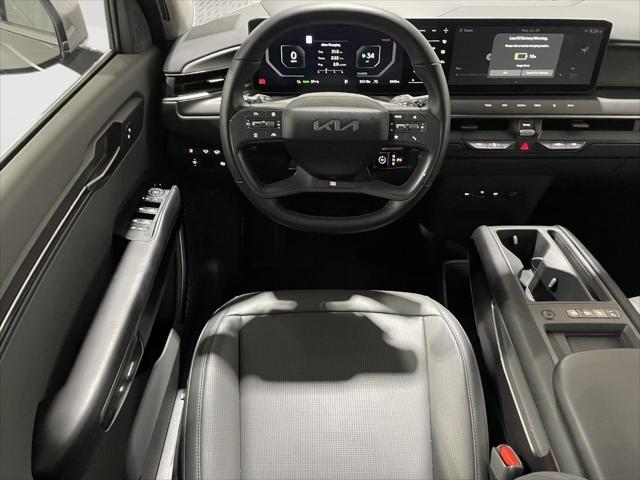 2024 Kia EV9 Light Short Range