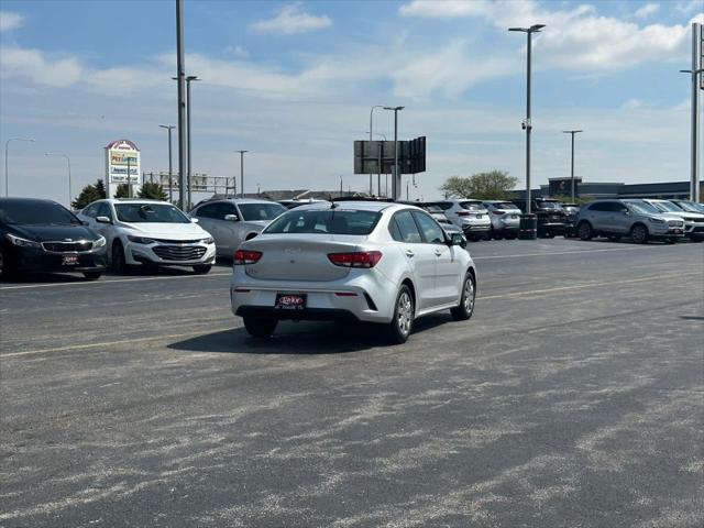 2022 Kia Rio LX