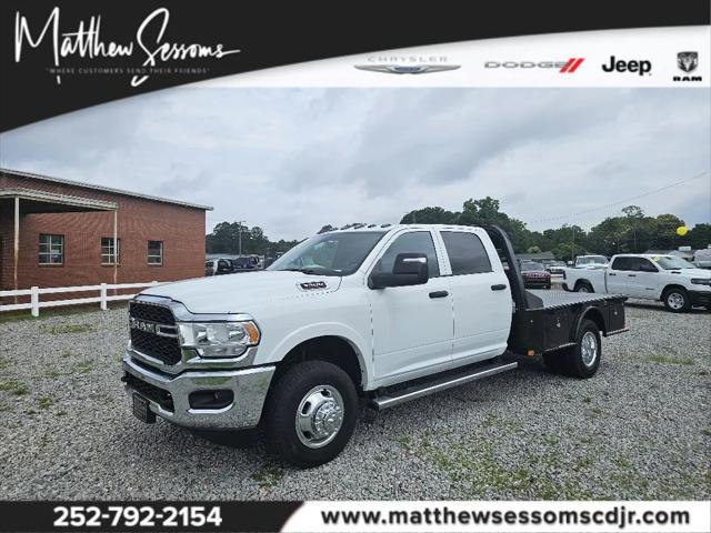 2024 RAM Ram 3500 Chassis Cab RAM 3500 TRADESMAN CREW CAB CHASSIS 4X4 60 CA