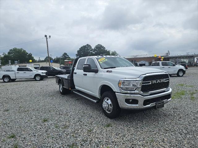 2024 RAM Ram 3500 Chassis Cab RAM 3500 TRADESMAN CREW CAB CHASSIS 4X4 60 CA