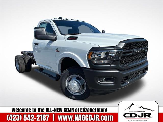2024 RAM Ram 3500 Chassis Cab RAM 3500 TRADESMAN CHASSIS REGULAR CAB 4X4 60 CA