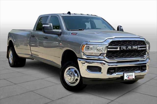 2024 RAM Ram 3500 RAM 3500 TRADESMAN CREW CAB 4X4 8 BOX