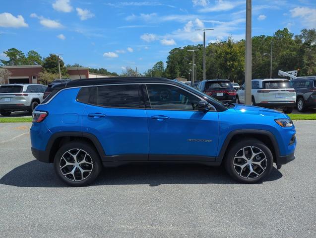 2024 Jeep Compass COMPASS LIMITED 4X4