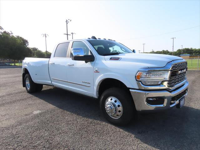 2024 RAM Ram 3500 RAM 3500 LIMITED CREW CAB 4X4 8 BOX