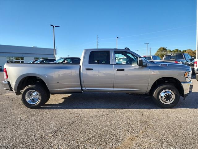 2024 RAM Ram 3500 RAM 3500 TRADESMAN CREW CAB 4X4 8 BOX