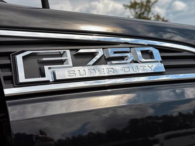2025 Ford F-750 SUPER DUTY