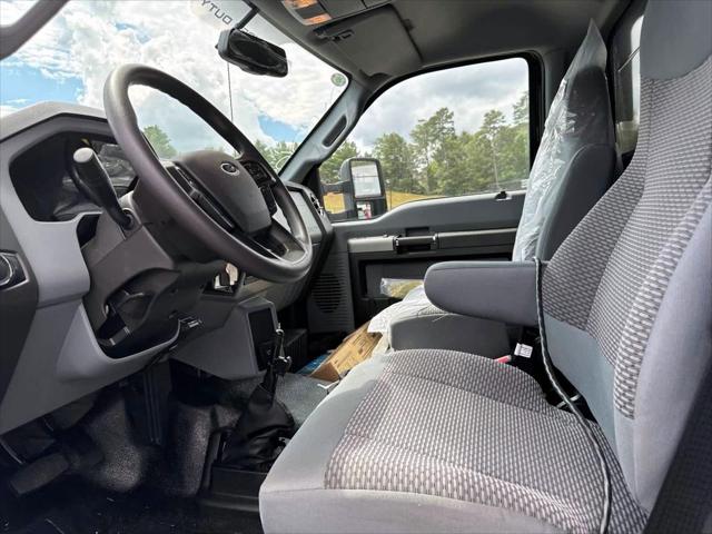 2025 Ford F-750 SUPER DUTY