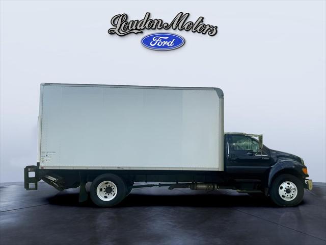 2008 Ford F-650 Straight Frame XL
